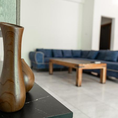 King Home Larissa City Εξωτερικό φωτογραφία